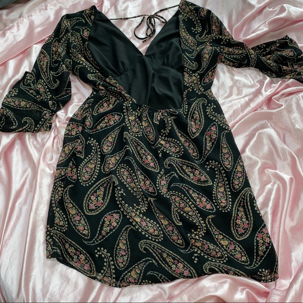 Forever21 Paisley Dress - Picture 6 of 6
